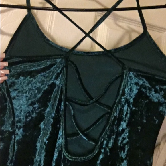 Emerald green body con dress - Picture 2 of 2